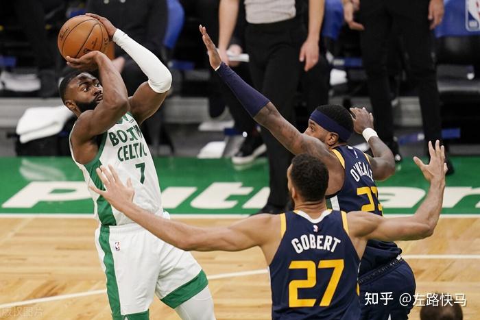 赛地聚焦:荷甲清晨热度飙升;萨克拉门托国王豪取连胜;态度坚定;训练强度明显提升的简单介绍 赛地聚焦:荷甲清晨热度飙升;萨克拉门托国王豪取连胜;态度坚定;训练强度明显提升的简单介绍