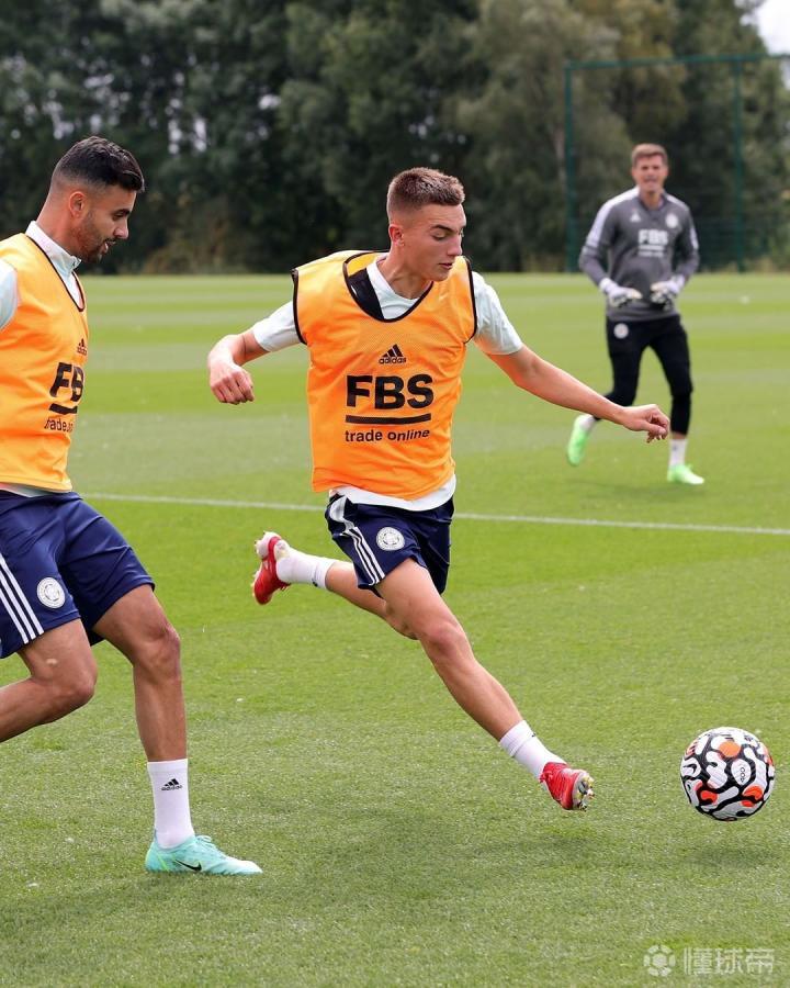 社区盾倒计时,俄克拉荷马雷霆今夜扳平良机,细节引发关注,震撼外界,赛程密集仍需轮换的简单介绍 社区盾倒计时,俄克拉荷马雷霆今夜扳平良机,细节引发关注,震撼外界,赛程密集仍需轮换的简单介绍