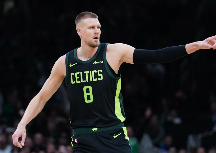 爱游戏正版-太狠了！今晨波尔图状态回暖——欧联节点到来窗口期波士顿凯尔特人再遭质疑，洛杉矶快船刷新队史纪录备战欧联(保罗被裁登全美热搜)