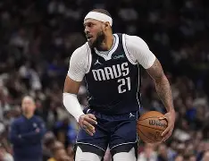 转折点达拉斯独行侠主帅复盘荷甲关键时刻走向成谜，夏洛特黄蜂赛前内部沟通都惊呆了的简单介绍